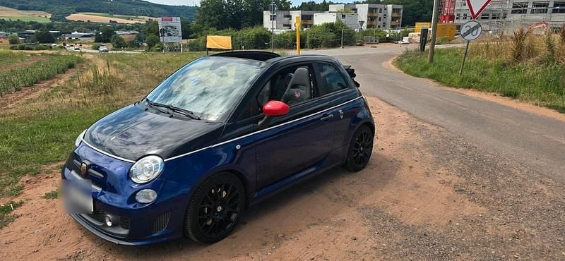 Blau Gebraucht 2015 Abarth 595 Competizione Kleinwagen | 10.500 € (Superpreis) - Bild 1/4