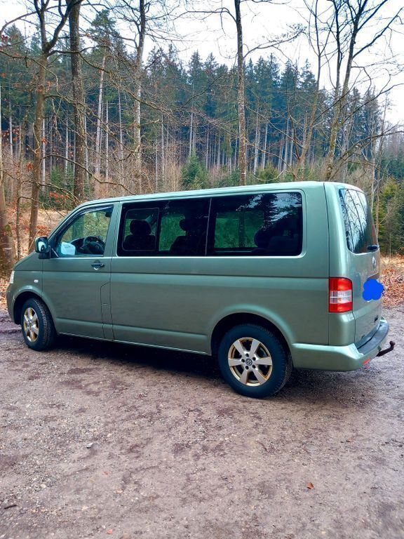 Grün Gebraucht 2007 VW T5 Startline Van | 10.250 € (Etwas zu teuer) - Bild 1/4