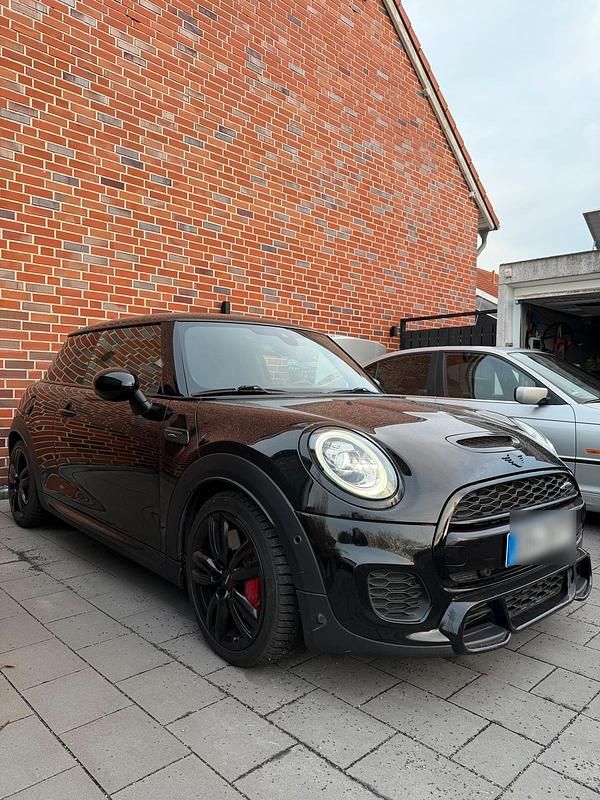 Gebraucht Mini John Cooper Works 231 PS (169 kW) 2019 Schwarz Kleinwagen