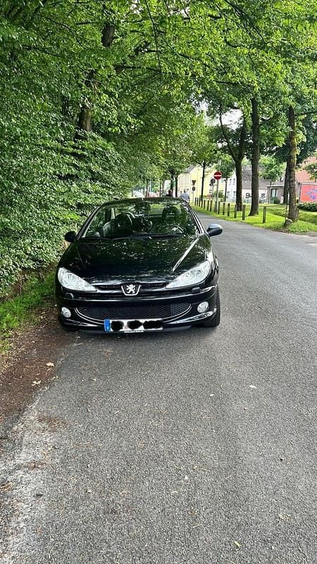 Schwarz Gebraucht 2006 Peugeot 206 CC Cabrio | 2.250 € (Guter Preis) - Bild 1/4