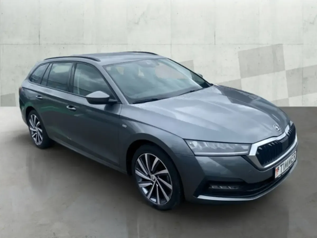Gebraucht Skoda Octavia Ambition 150 PS (110 kW) 2023 Grau Kombi