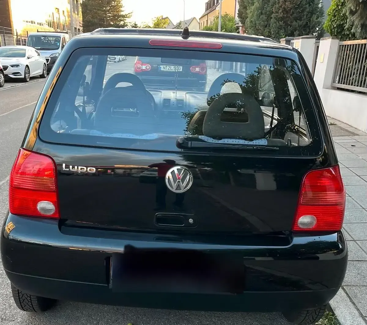 Gebraucht VW Lupo 50 PS (36 kW) 1999 Schwarz Kleinwagen