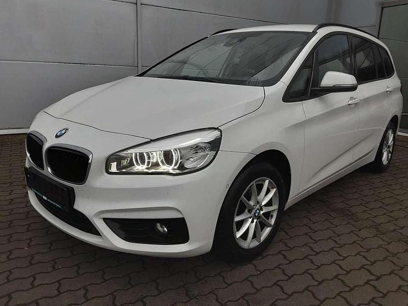 Gebraucht BMW 218 150 PS (110 kW) 2017 Alpinweiss iii Van / Kleinbus
