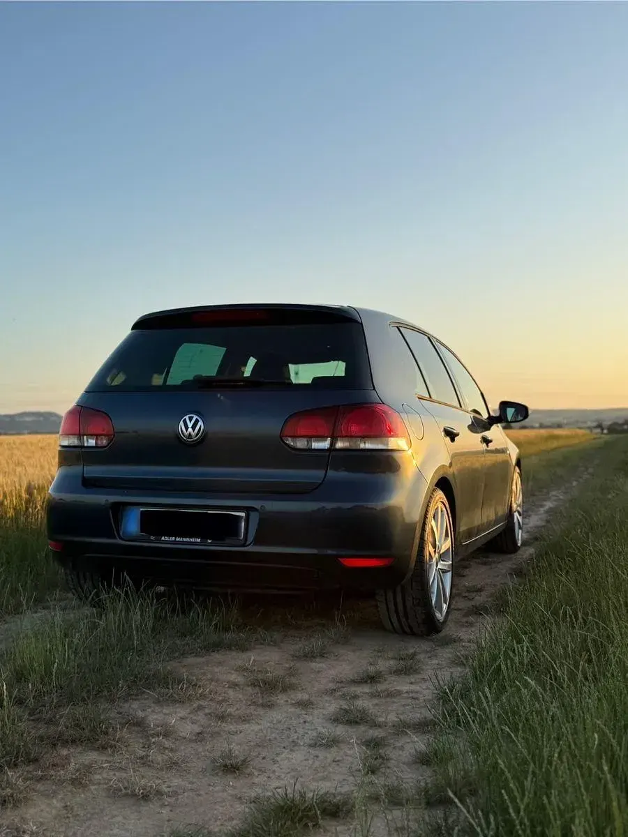 Gebraucht VW Golf VI Highline 160 PS (117 kW) 2009 Blau Kleinwagen