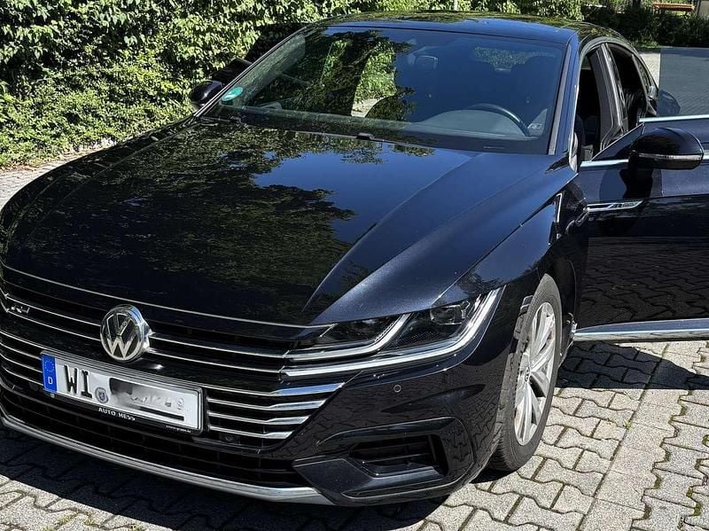 Schwarz Gebraucht 2018 VW Arteon R-line Coupé | 23.950 € (Guter Preis) - Bild 1/4