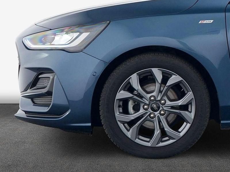 Gebraucht Ford Focus ST-Line X 125 PS (91 kW) 2023 Chrome blue metallic Kombi