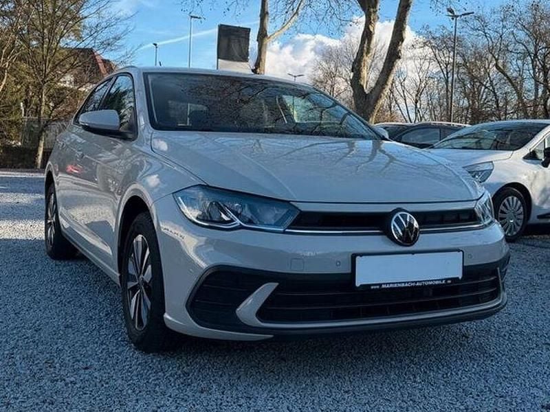 Gebraucht VW Polo Life 80 PS (58 kW) 2024 Schwarz Kleinwagen