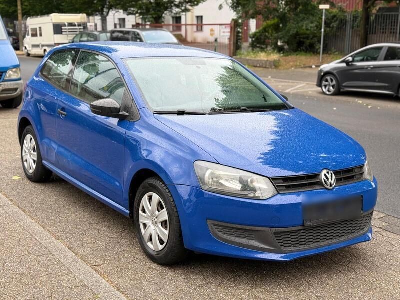 Blau Gebraucht 2011 VW Polo Trendline Kleinwagen | 2.250 € (Guter Preis) - Bild 1/4