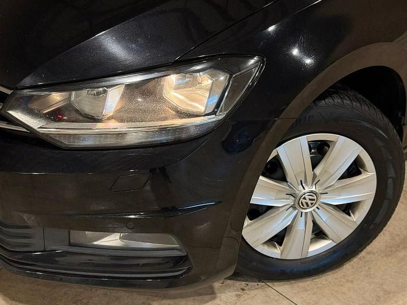 Gebraucht VW Touran 150 PS (110 kW) 2016 Schwarz Van / Kleinbus