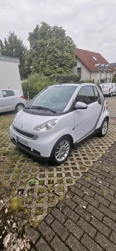 Weiß Gebraucht 2008 Smart ForTwo Cabrio Cabrio | 4.200 € (Fairer Preis) - Bild 1/4