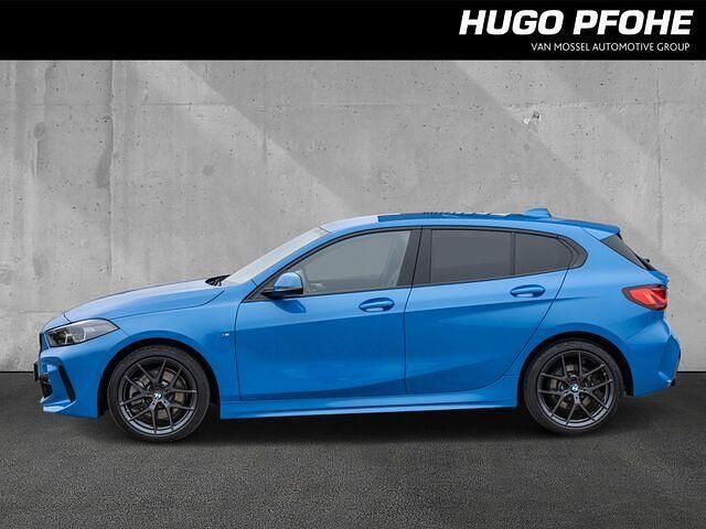 Gebraucht BMW 120 M Sport 178 PS (130 kW) 2020 Misano blau metallic Kleinwagen