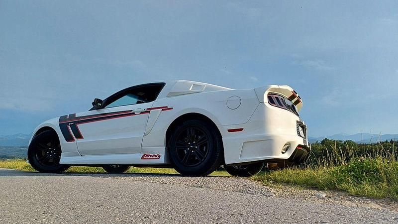 Second-hand Ford Mustang 309 CP (227 kW) 2013 Alb