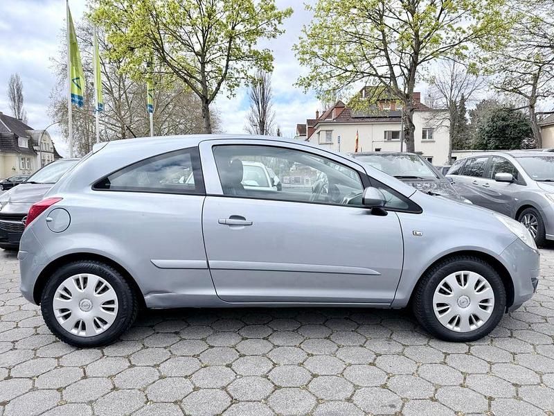 Gebraucht Opel Corsa Edition 60 PS (44 kW) 2007 Silber Kleinwagen