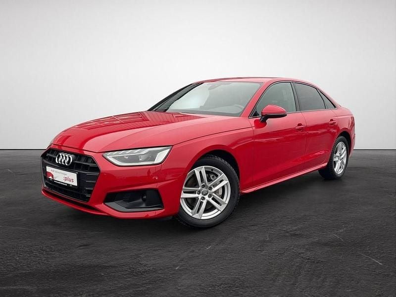 Gebraucht Audi A4 Advanced 204 PS (150 kW) 2021 Tangorot metallic Limousine