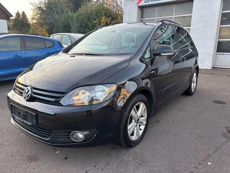 Schwarz Gebraucht 2012 VW Golf Match Limousine | 5.590 € (Guter Preis) - Bild 1/4