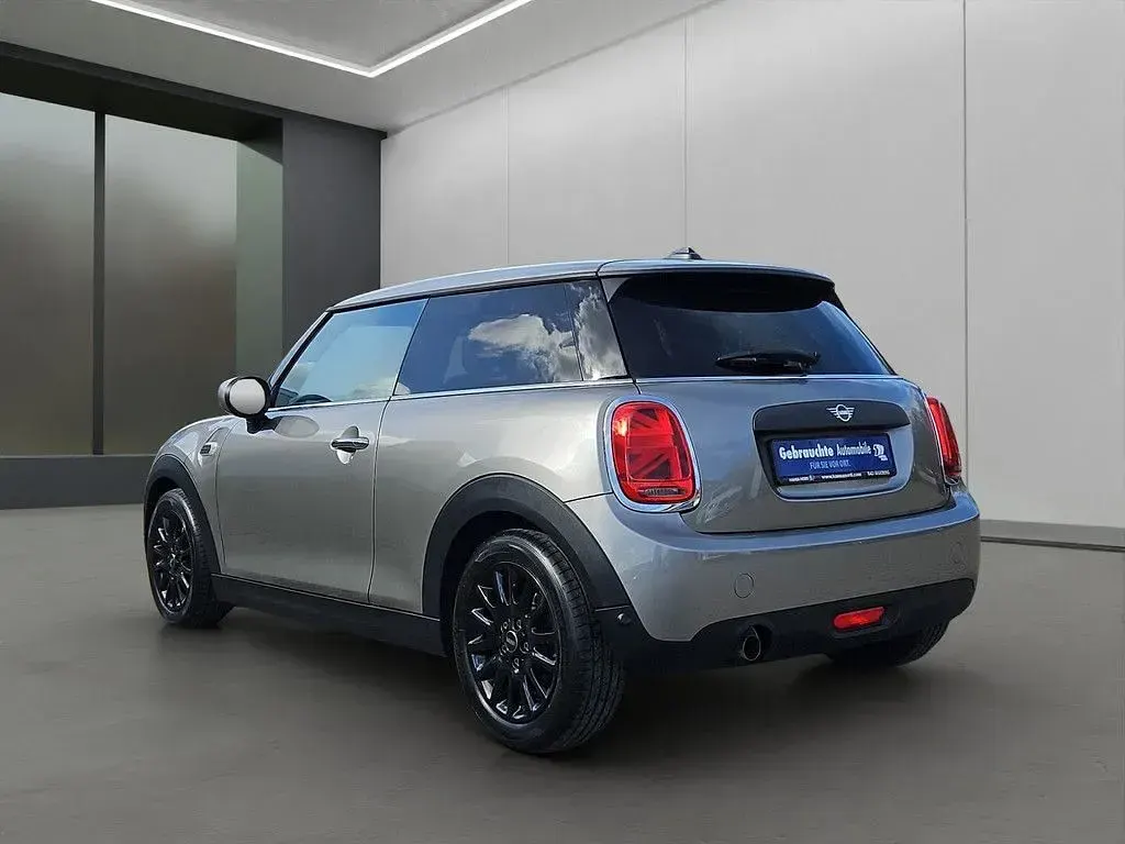 Occasion Mini ONE 102 PK (75 kW) 2019 Zilver Hatchback