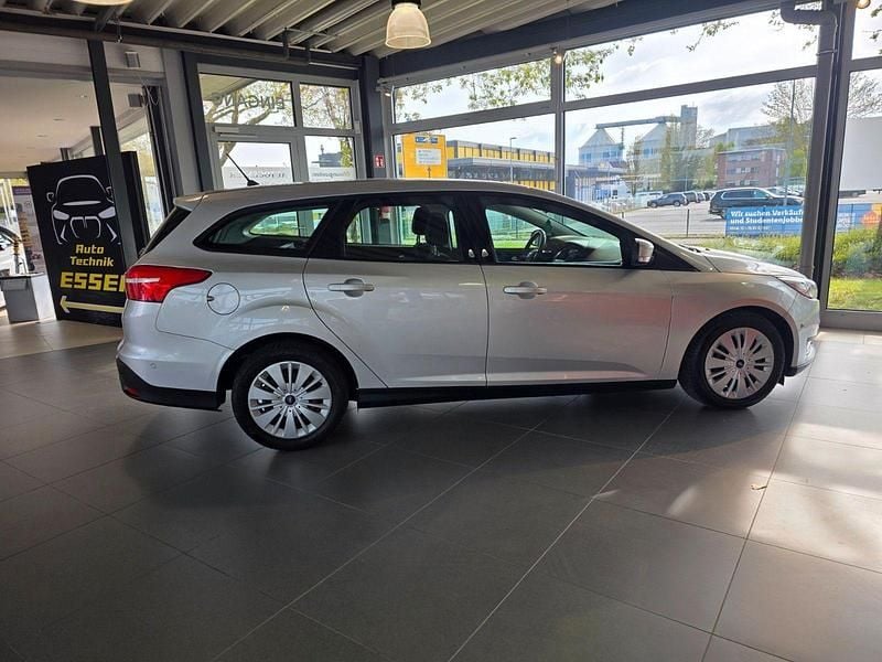 Second-hand Ford Focus Trend 120 CP (88 kW) 2017 Gri Break