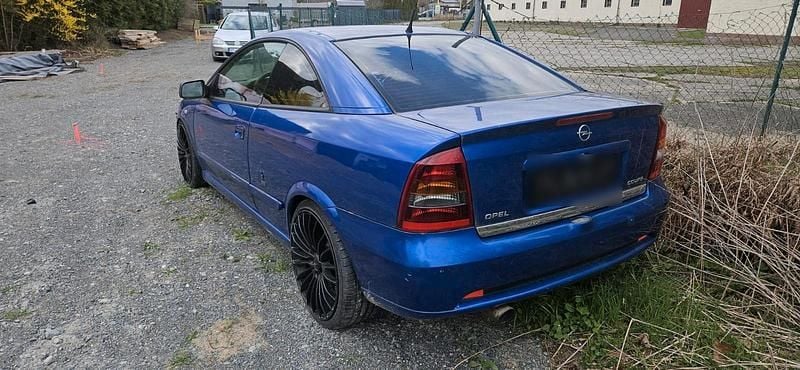 Gebraucht Opel Astra 125 PS (91 kW) 2002 Blau Coupé