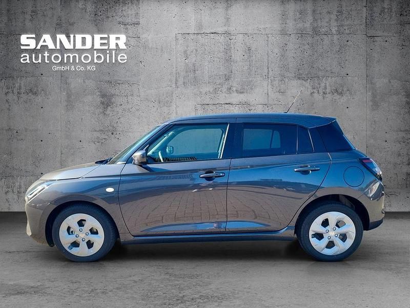 Neu Suzuki Swift 83 PS (61 kW) 2025 Grau Kleinwagen