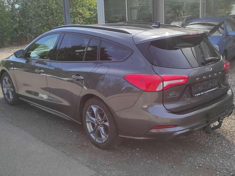 Gebraucht Ford Focus ST-Line X 155 PS (114 kW) 2020 Grau Kombi