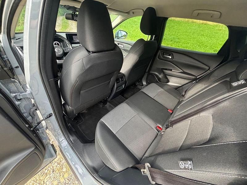 Gebraucht Nissan Qashqai N-Connecta 158 PS (116 kW) 2023 Grau SUV