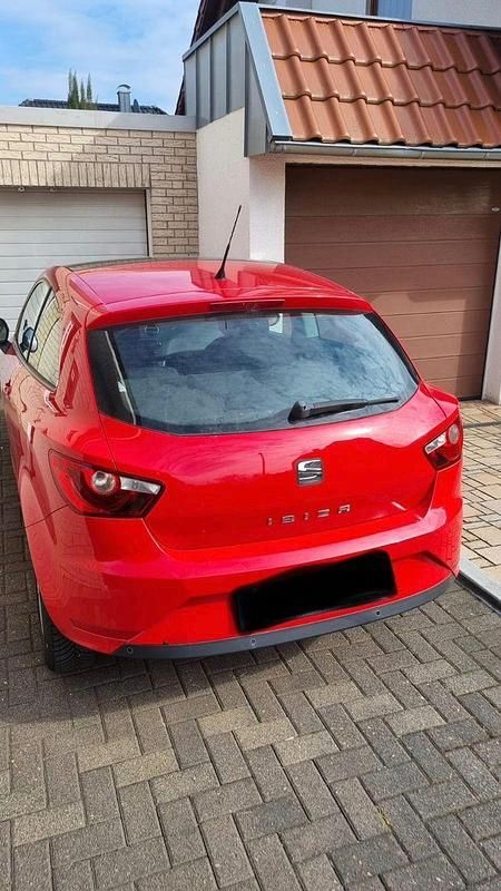 Gebraucht Seat Ibiza Reference 69 PS (50 kW) 2014 Rot Kleinwagen