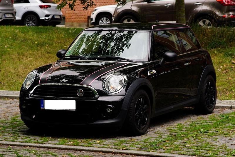 Schwarz Gebraucht 2014 Mini ONE Brick Lane Kleinwagen | 7.350 € (Guter Preis) - Bild 1/4