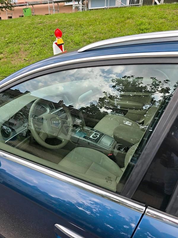 Gebraucht Audi A6 132 PS (97 kW) 2007 Blau Kombi