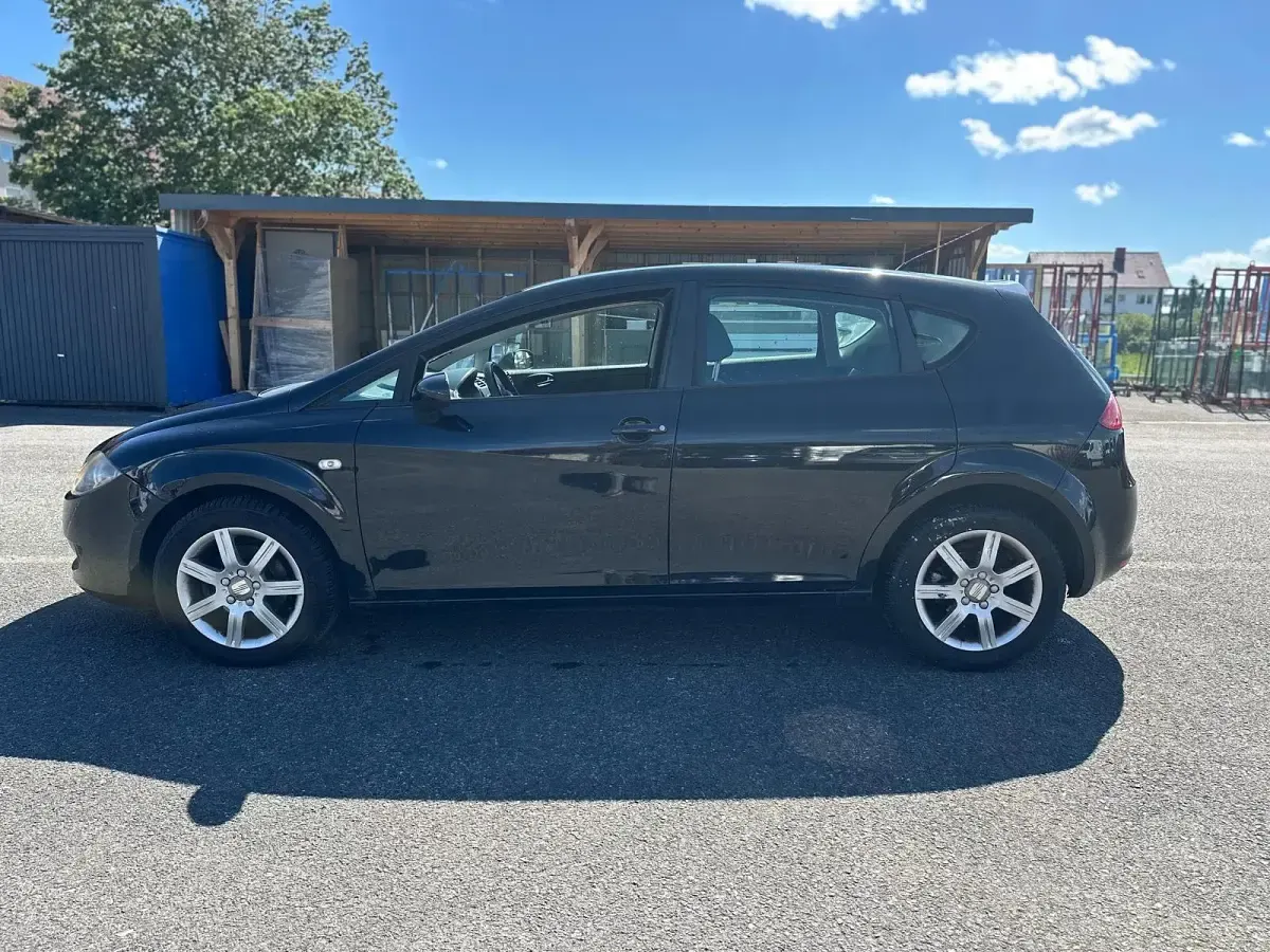 Gebraucht Seat Leon 101 PS (74 kW) 2006 Schwarz Kleinwagen