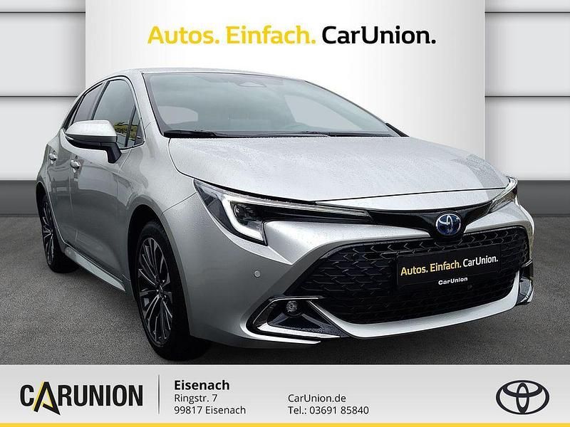 Gebraucht Toyota Corolla Hybrid Team 140 PS (102 kW) 2024 Silber Limousine