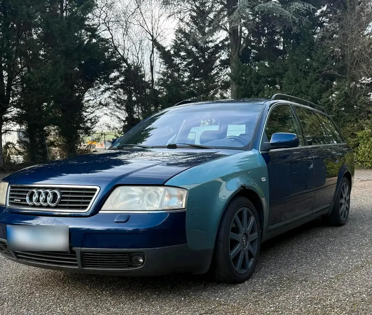 Gebraucht Audi A6 193 PS (141 kW) 2000 Blau Kombi