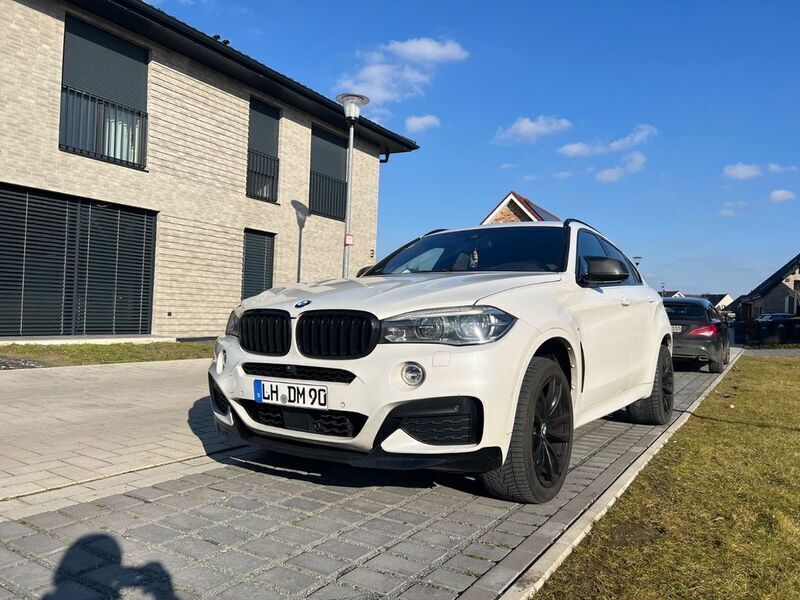 Weiß Gebraucht 2017 BMW X6 Sport Line SUV | 31.900 € (Fairer Preis) - Bild 1/4