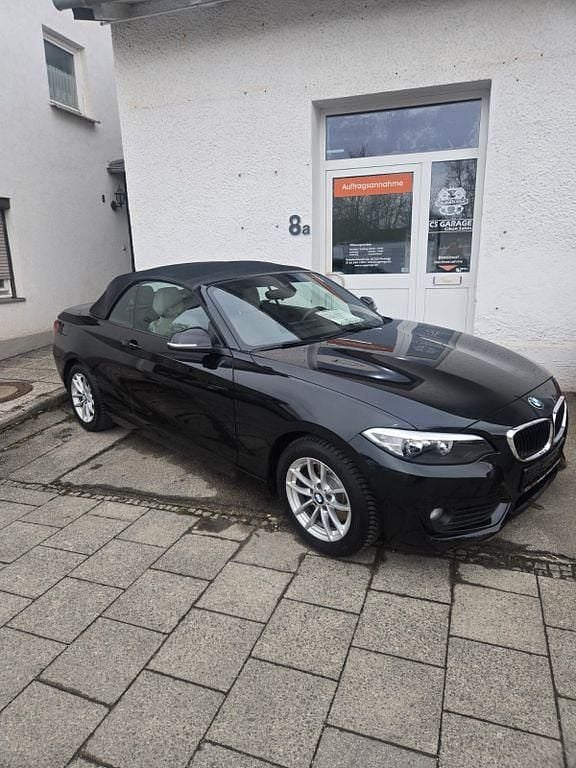 Gebraucht BMW 220 Advantage 184 PS (135 kW) 2016 Schwarz Cabrio