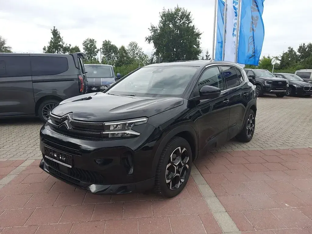 Gebraucht Citroën C5 Aircross 136 PS (100 kW) 2025 Lackierung schwarz perla nera/ty (metallic) SUV