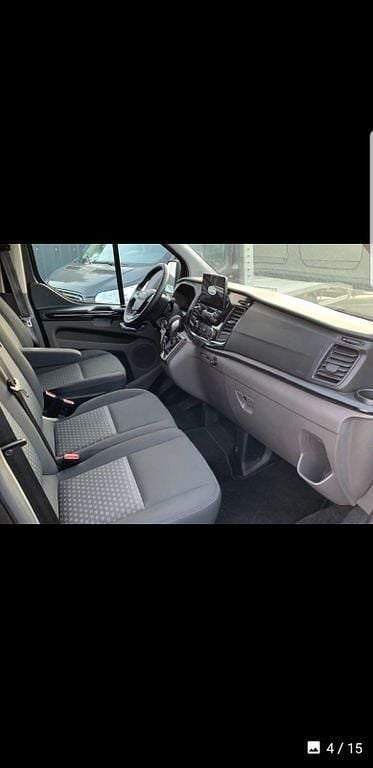 Gebraucht Ford Tourneo 131 PS (96 kW) 2018 Schwarz Van / Kleinbus