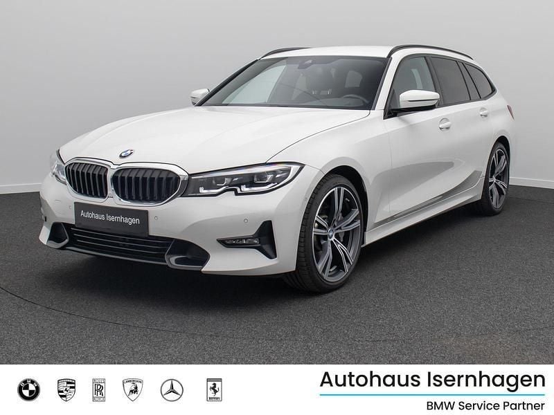 Alpinweiss uni300schwarz Gebraucht 2022 BMW 330 Sport Line Limousine | 34.999 € (Guter Preis) - Bild 1/4