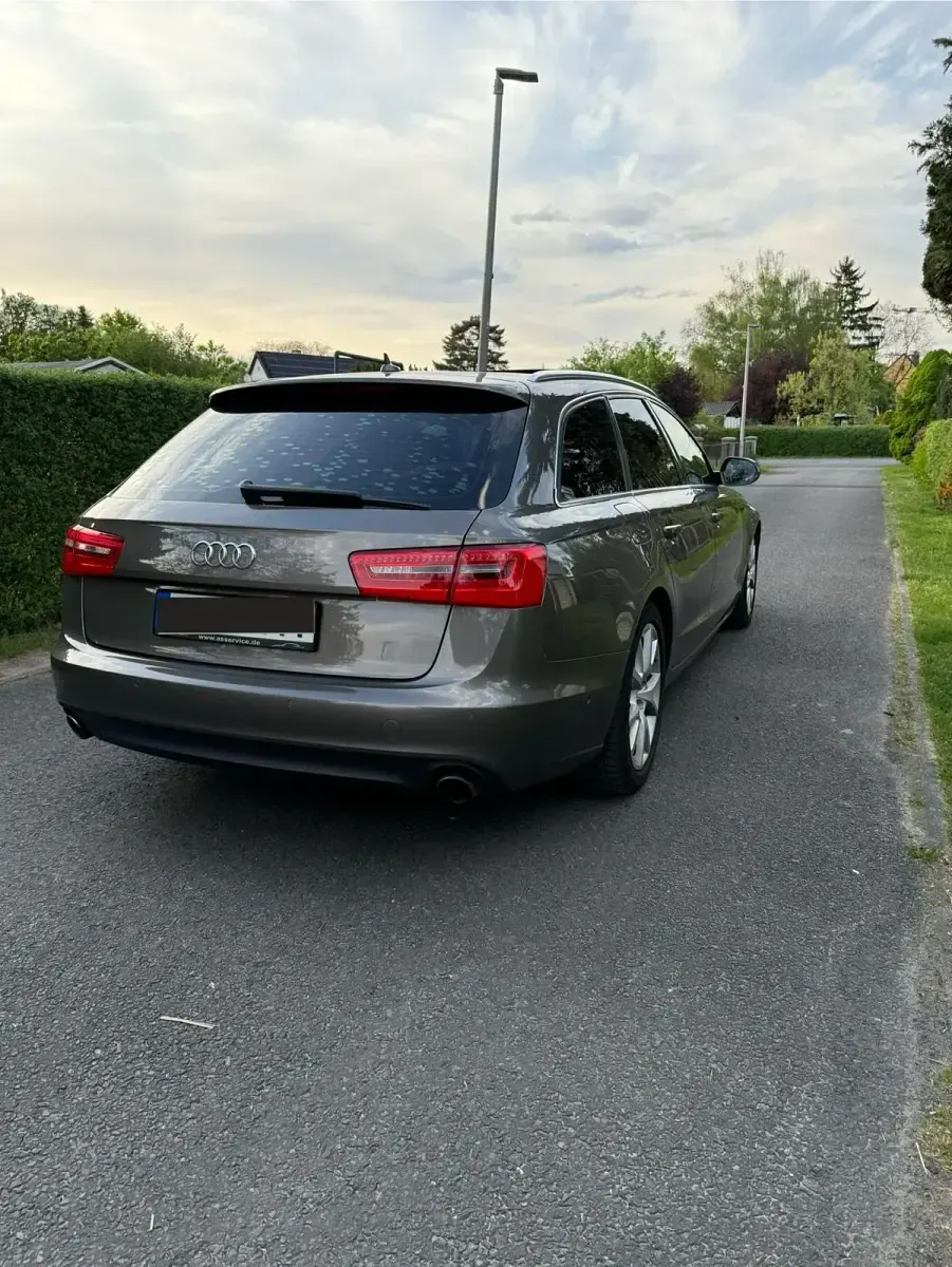 Używany Audi A6 Comfort 313 KM (230 kW) 2012 Brązowy Kombi