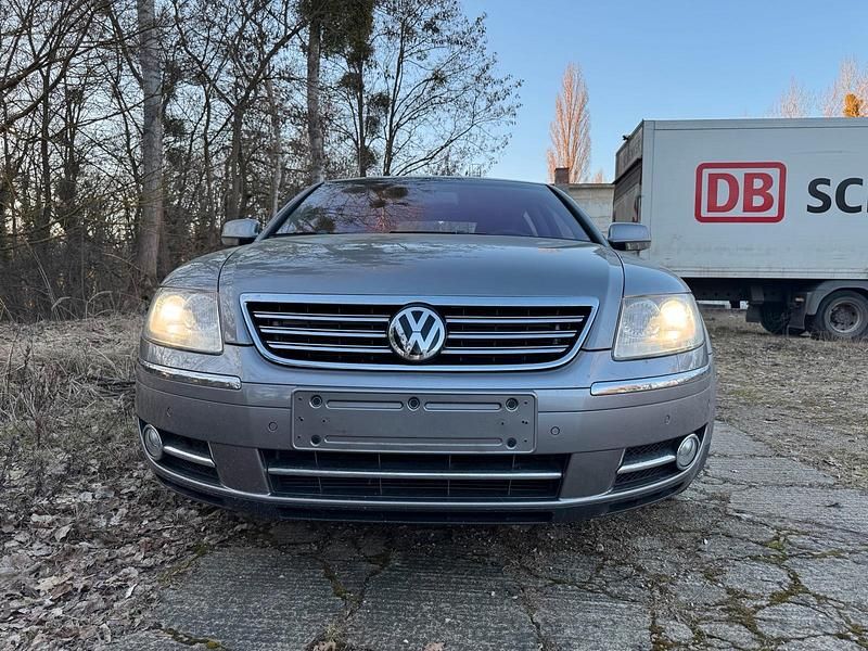 Gebraucht VW Phaeton 239 PS (175 kW) 2008 Grau Limousine