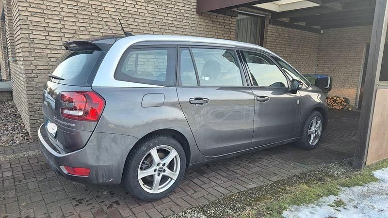 Gebraucht Citroën C4 SpaceTourer 131 PS (96 kW) 2021 Grau Van / Kleinbus