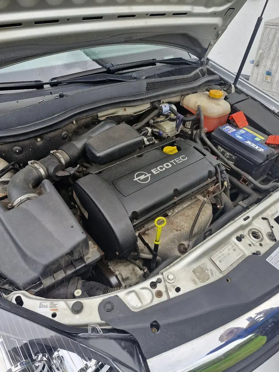 Gebraucht Opel Astra 116 PS (85 kW) 2007 Silber Kombi