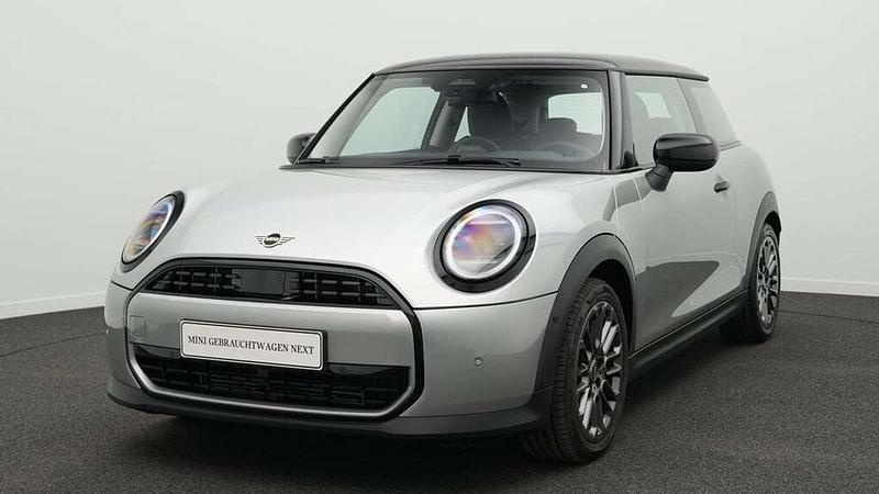 Grau Gebraucht 2024 Mini Cooper Classic Kleinwagen | 24.470 € (Guter Preis) - Bild 1/4