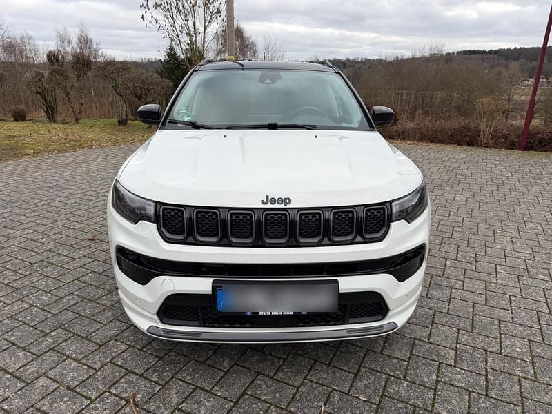 Gebraucht Jeep Compass 241 PS (177 kW) 2022 Weiß SUV