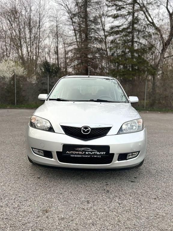 Gebraucht Mazda 2 Exclusive 80 PS (58 kW) 2003 Silber Kleinwagen