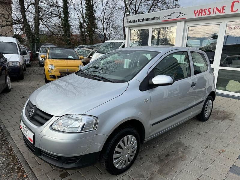 Gebraucht VW Fox Basis 54 PS (39 kW) 2005 Silber Kleinwagen