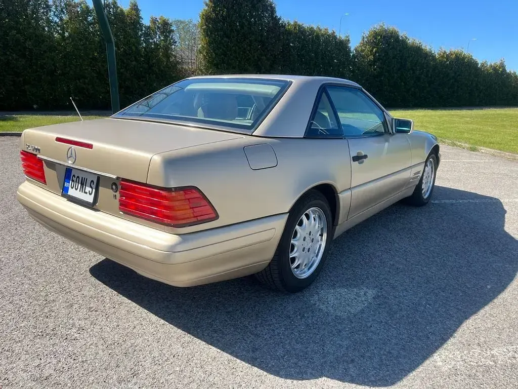 Gebraucht Mercedes SL500 320 PS (235 kW) 1997 Gold Cabrio