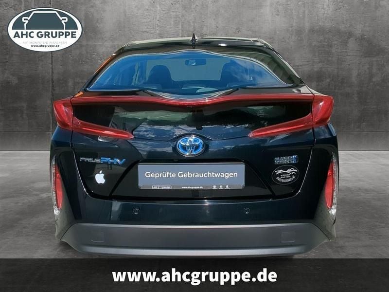 Gebraucht Toyota Prius Plug-in Hybrid Executive 98 PS (72 kW) 2021 Schwarz Kleinwagen