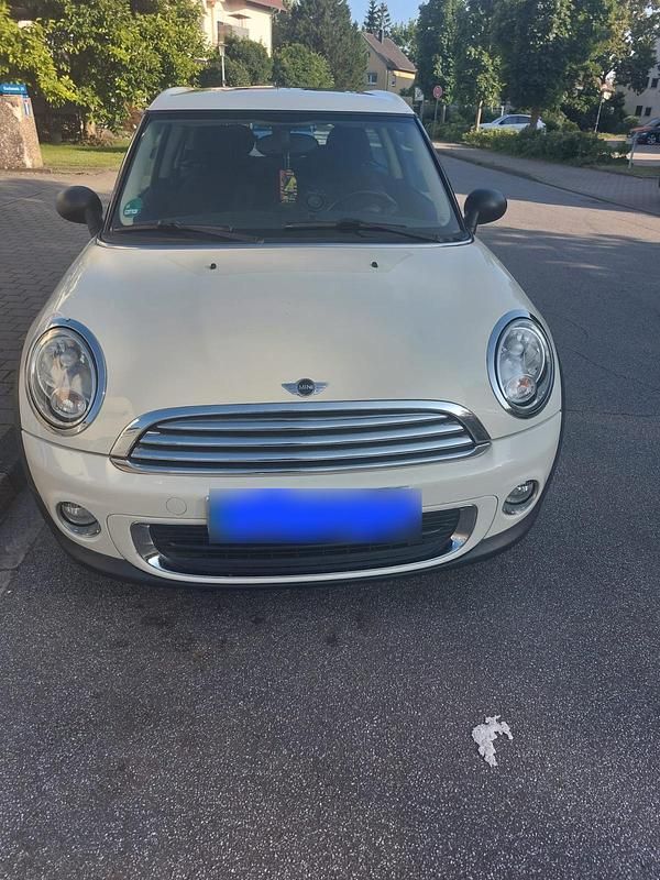 Gebraucht Mini One Clubman 98 PS (72 kW) 2010 Weiß Kombi