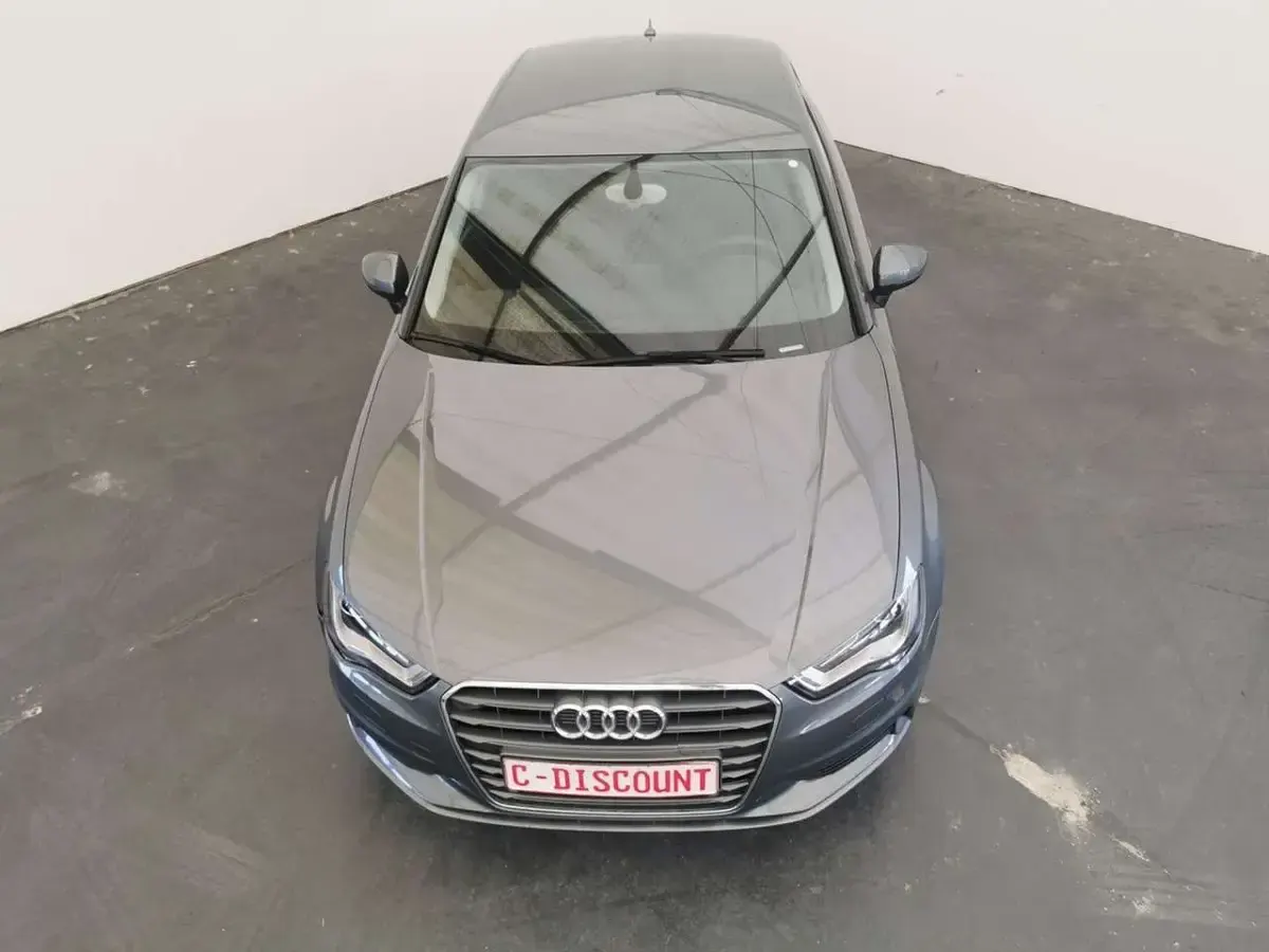 Gebraucht Audi A3 Attraction 125 PS (91 kW) 2014 Monsungrau metallic Limousine