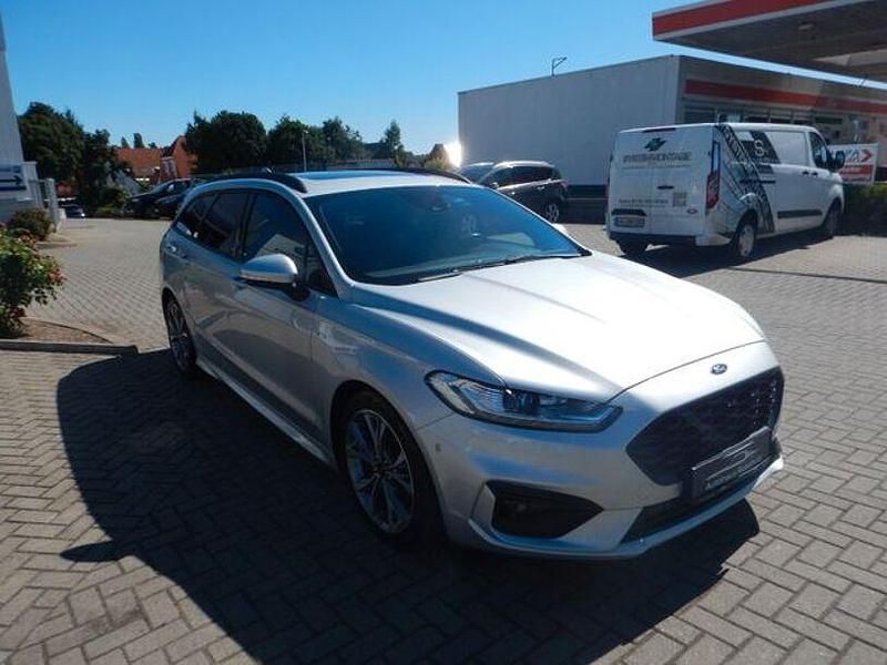 Gebraucht Ford Mondeo ST-Line 150 PS (110 kW) 2022 Silber Limousine