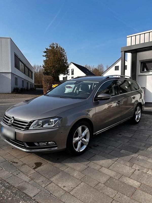 Gebraucht VW Passat 170 PS (125 kW) 2011 Andere farben Kombi